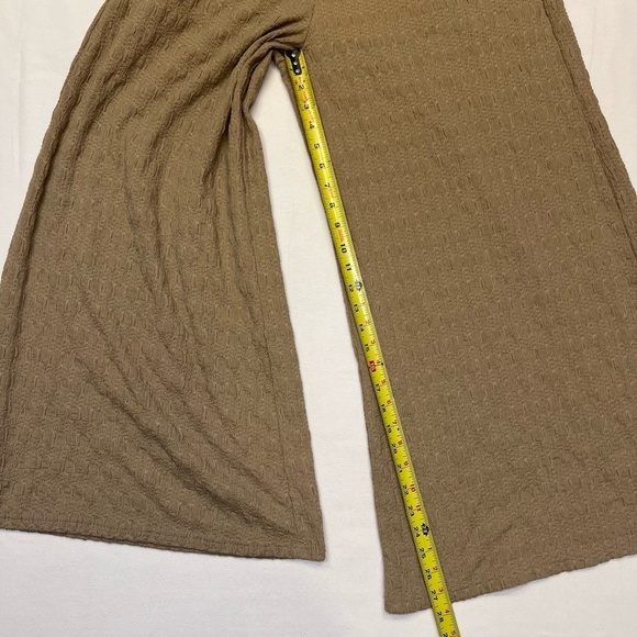 In February Beige‎ Textured Elastic Waist Wide Leg Comfy Pants Size M - Picture 8 of 12